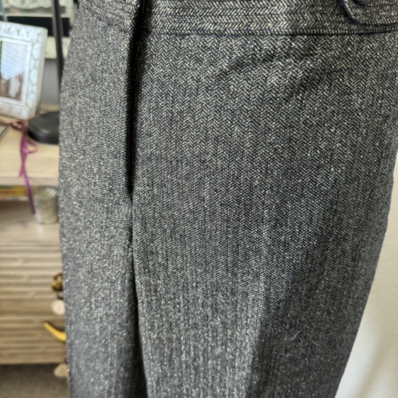 J Crew Favorite Fit charcoal herringbone w gold thread cuffed wool trouser Sz 4T - Picture 3 of 8
